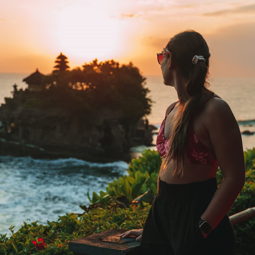 Why_travel_with_chandra_3